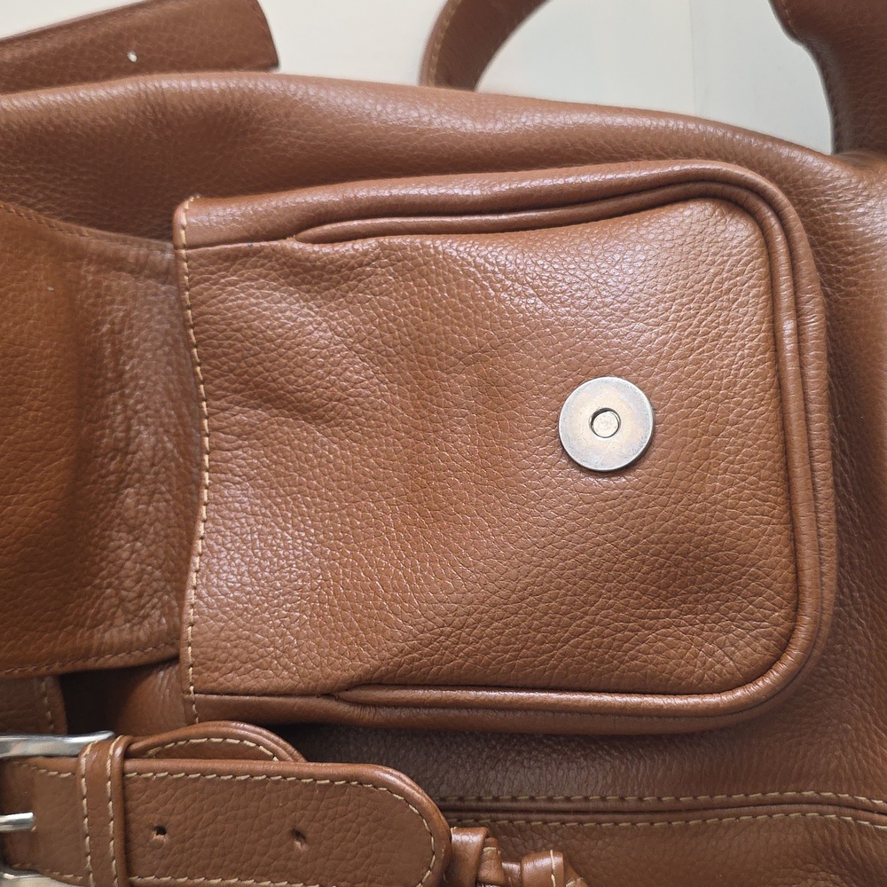 Two Pretty | Full Grain Leather Convertible Backpack - Picture 6 of 17